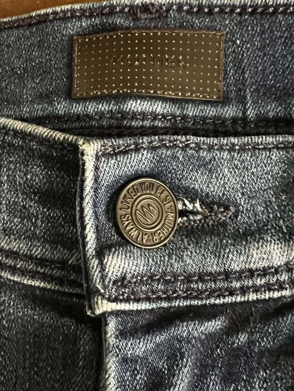 MOTHER The Super Cruiser Flare Jeans Dreamy Dark Wash Size 25 - Picture 15 of 15